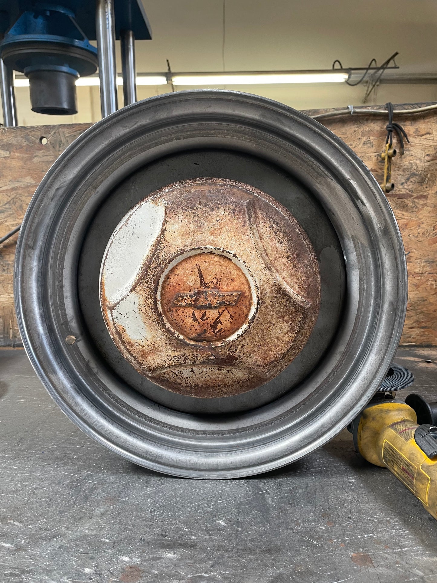 16x6" Steel Wheel